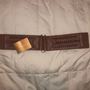 Francesca’s never been worn thick waist belt